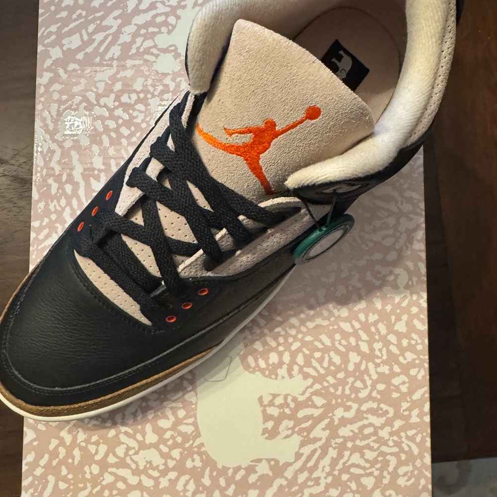 Air Jordan 3 Retro